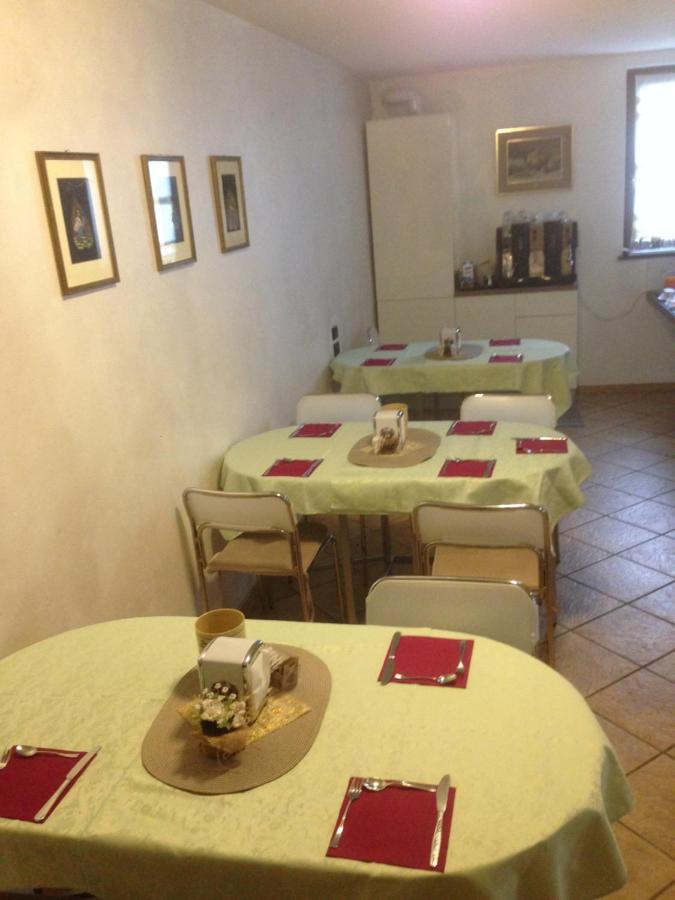 Bed and Breakfast Le Cicogne à Rovereto  Extérieur photo